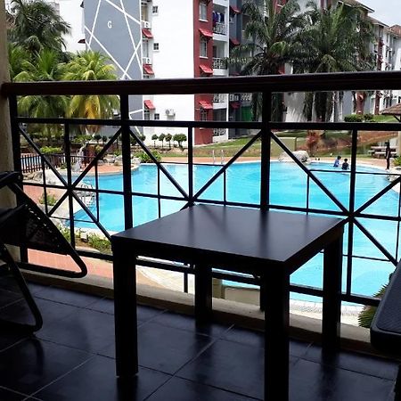 Pd Perdana Condo Resort ポートディクソン エクステリア 写真